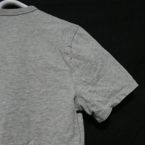 GAP KIDS, large, grey graphic tee, shark theme, EUC - Picture 11 of 12